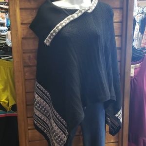 White House Black Market Shaw